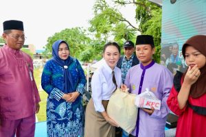 Amsakar–Li Claudia Hadir untuk Anak Yatim, Kepedulian Negara Menyapa dari Sagulung hingga Nongsa