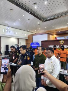 Bea Cukai Batam Lumpuhkan Penyelundupan 1,79 kg Sabu dari Dua Modus Berbeda, Empat Pelaku Berhasil Diamankan
