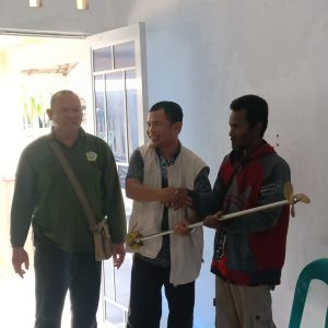 Dedy Jarliyostika ST Realisasikan Aspirasi Nelayan Kecamatan Moro, Dua KUB Terima Bantuan Alat Tangkap