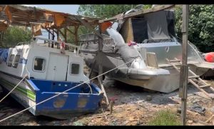 Jejak Galangan Kapal Fiber Tak Berizin di Tanjung Riau: Indikasi Kuat Rantai Produksi Speed Boat Penyelundupan