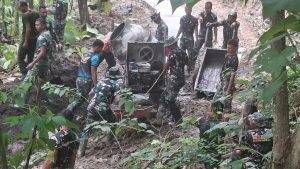 Satgas TMMD Ke-127 Kodim 0713/Brebes Menembus Belantara Cikuya Buka Akses Terisolasi demi Harapan Warga