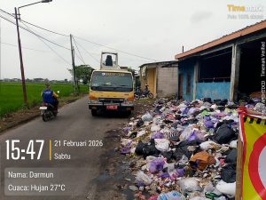 ​DLH Pemalang Tepati Janji: Alat Berat Tiba di TPS Mengori, Eksekusi Gunungan Sampah Dimulai Besok