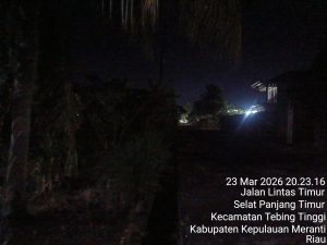 Dua Tahun Gelap, Lampu Jalan di jalan Lintas Timur Depan Kantor Bupati Kepulauan Meranti Tak Kunjung Diperbaiki