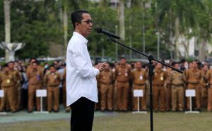 Pemko Batam Terapkan Sistem Kerja Fleksibel WFO-WFH Mulai April 2026, Amsakar Achmad Tekankan Transformasi Budaya ASN Tetap Utamakan Pelayanan Publik