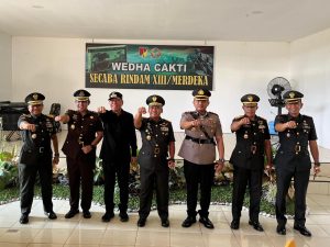 Bupati Franky Donny Wongkar Hadiri Penutupan Pendidikan Pertama Bintara TNI AD, Tegaskan Komitmen Dukung Pembinaan Prajurit Berkualitas
