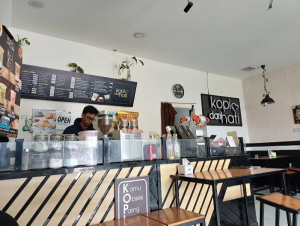 Info Tempat Nongkrong Yang Wajib Kamu Coba Di Garut, Balakecrakkan di KDH (Kopi Dari Hati)