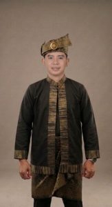 Haruskah Viral Dulu Baru Bisa Masuk Kerja?” Perekrutan Alex oleh BP Batam Tuai Sorotan, Farizal Pertanyakan Transparansi dan Keadilan bagi Anak Tempatan Melayu Batam