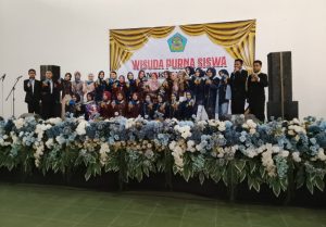 Luluskan 370 Siswa, Kepala SMK Nusa Mandiri Ampelgading: Akhlak Mulia adalah Modal Utama Kesuksesan
