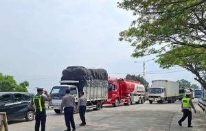 Tertibkan Jalur Arteri Tekan Angka Kecelakaan, Satlantas Polres Pemalang Wajibkan Kendaraan Berat Masuk Tol