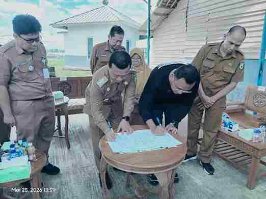 Bupati Pringsewu Teken MoU Dengan AM Farm Dan Terima Sapi Bantuan Presiden