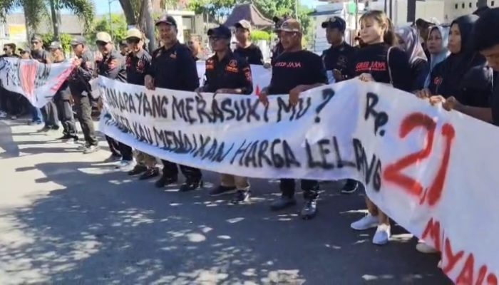 Ratusan Massa GRIB Jaya Pemalang Geruduk Kantor Pemkab, Kawal Transparansi Lelang Proyek RSUD Randudongkal