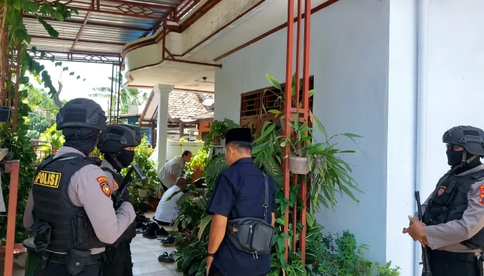 KPK Sisir Rumah Dua Kepala Dinas Pemalang, Kadinkes Wiji Mulyati Pastikan Tidak Ada Barang Bukti Yang Dibawa Petugas