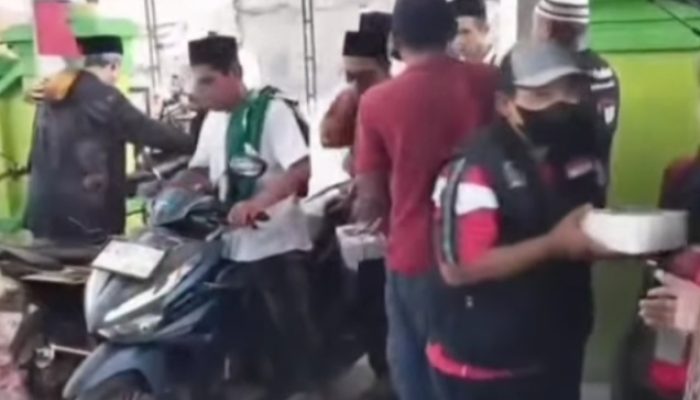 Rizal Bawazier Ajak Warga di Pekalongan, Pemalang dan Batang Perkuat Kepedulian Sosial Lewat Gerakan Jumat Barokah dan Minggu Berkah