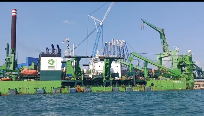 Aktivitas Dredging di Perairan PT McDermott Indonesia Disorot, Legalitas dan Dampak Lingkungan Dipertanyakan