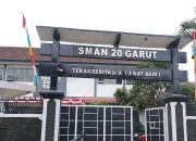 Sembilan Siswa SMAN 20 Garut Terima Beasiswa Pancawaluya, Orang Tua Diharuskan Pilih Salah Satu Bantuan