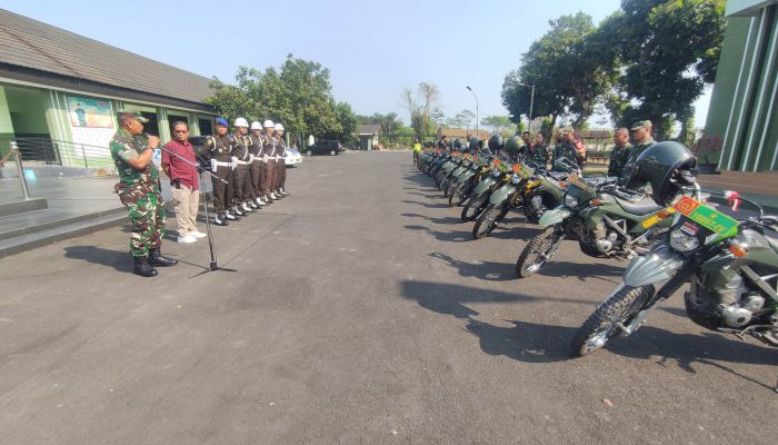 Tekan Angka Laka Lalin, Subdenpom IV/1-2 Pekalongan Sosialisasi Safety Riding dan Periksa Kendaraan Prajurit Kodim 0711 Pemalang