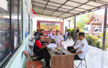 Pastikan Transparan dan Kondusif, Camat Ulujami Awasi Langsung Pendaftaran Bakal Calon Kades Padek-Pamutih