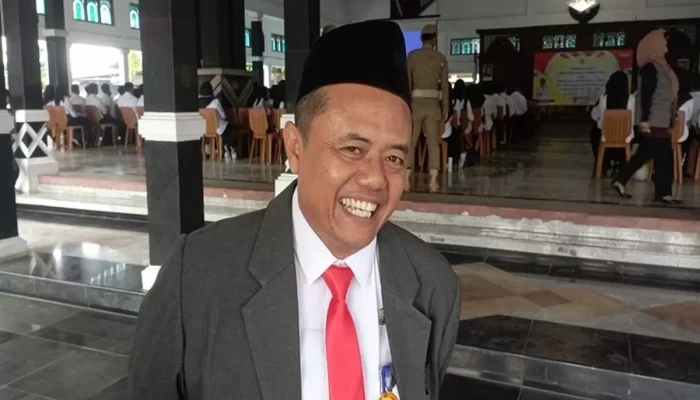 Plt Bupati Nurkholes Tunjuk Ismun Hadiyo Sebagai Plt Kepala Dindikpora Pemalang Gantikan Supa’at Yang Memasuki Purna Tugas