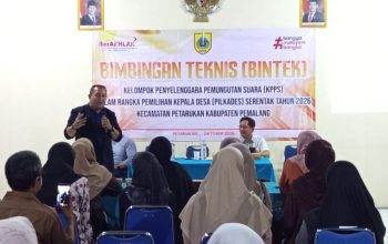 Camat Petarukan Tekankan Netralitas dan Kapasitas Panitia Lewat Bimtek Pilkades Serentak