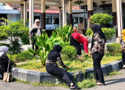Tingkatkan Kepedulian Lingkungan, ASN Satu Atap Kecamatan Pemalang Gelar Aksi Jum’at Bersih